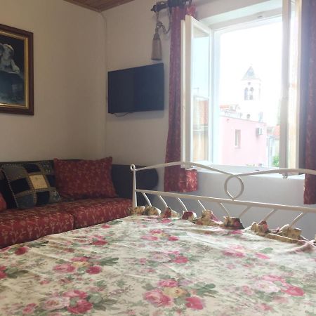Apartamento Vintage House For Rent 60M From Sea Baška Voda Exterior foto
